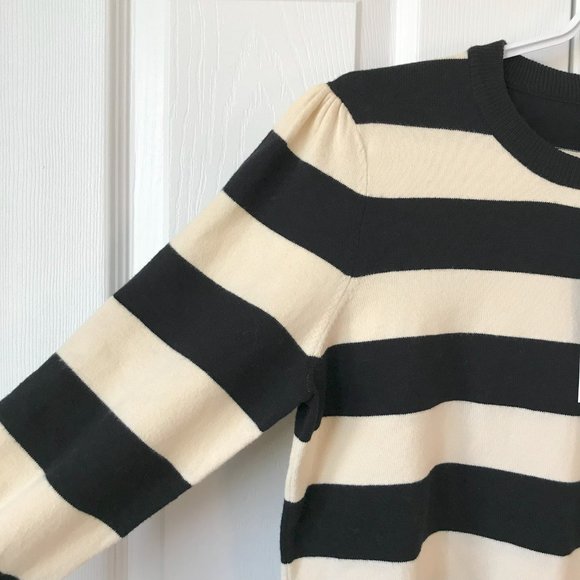 Who What Wear Black and Cream Striped Sweater Women's Size Small - Picture 5 of 12